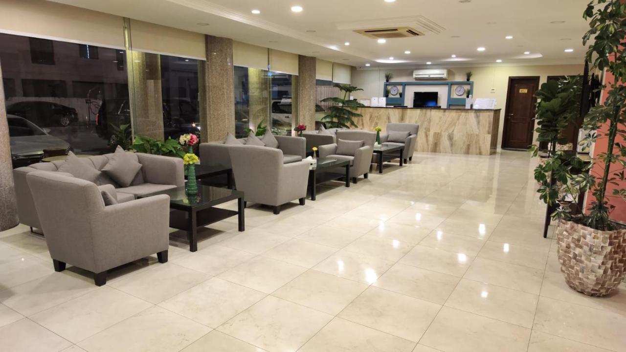 Plaza Home Al Khobar Exterior photo